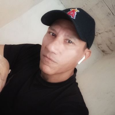 DE CARACAS,VZLA
MAGALLANERO 100%
MÚSICA RETRO 80s 90s