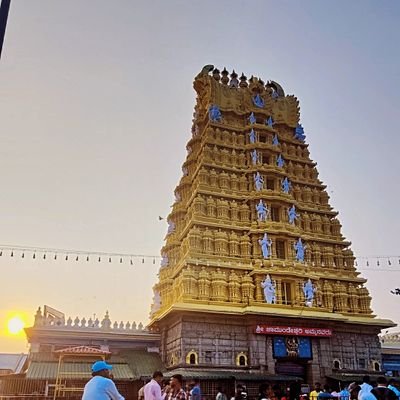 Proud INDIAN 🇮🇳| Engineer|
Resident of Namma Bengaluru|
Born in Mangalore 😍