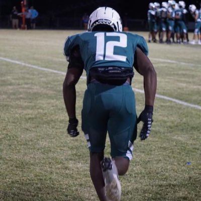 Tampa Catholic High School ‘25 | DB | 5’10 160 | 3.82 GPA