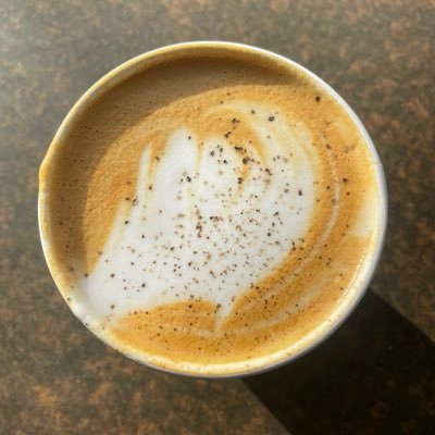 maxsavesearth's profile picture. 