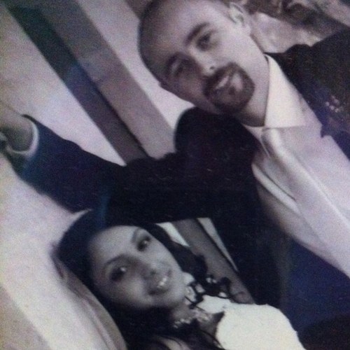 rachaelmsimon's profile picture. Does anybody remember laughter?!