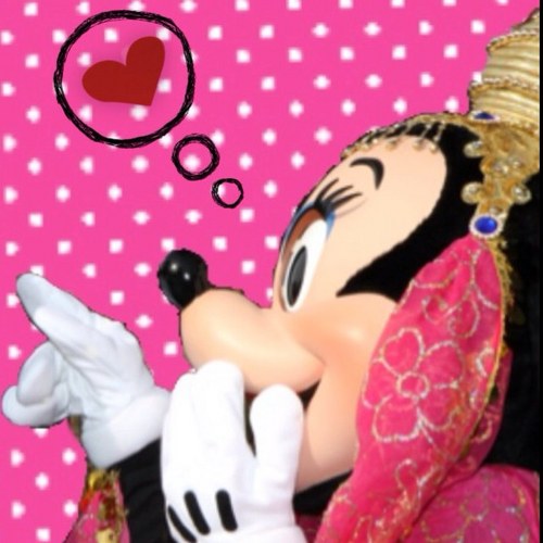 みにーちゃんらぶ。でもデイジーにも目移りしちゃうミニヲタ。ピューロもだいすき浮気者ミニヲタ。ほかにも映画・お買いもの・アイス・フィギュアスケートなどなどらぶー(*0ωU*p)q♡＊