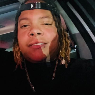 hella queer. hella creative. hella bad influence. 🏳️⚧️