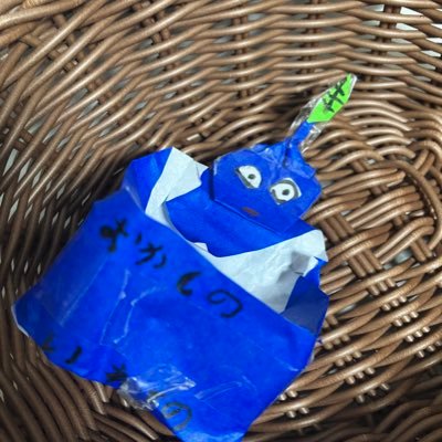 omesbba's profile picture. 己に猛烈自己満ツウィート                        妖怪お気持ち表明ツイ消しアカウント