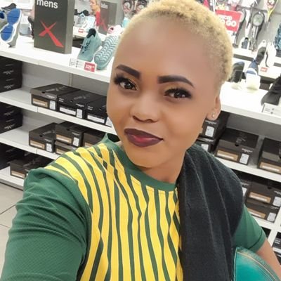 khanyieeMa Profile Picture