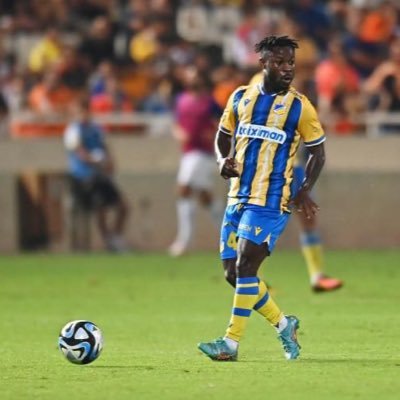 Official Twitter account for Kingsley Sarfo. Professional soccer player of @apoelfcofficial & @Ghanafaofficial 🇬🇭. Official IG @kingsley_sarfo44
