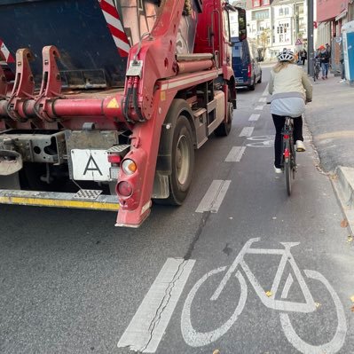 Fahre gerne Rad, selten auch Auto. #Perspektivwechsel