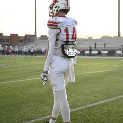 2026 | 6'4 200lbs | Varsity Starting TE/WR|3.8 GPA | Lake Nona High |@davidaubrey|Jcappa123@outlook.com|https://t.co/8QQLUJzncH