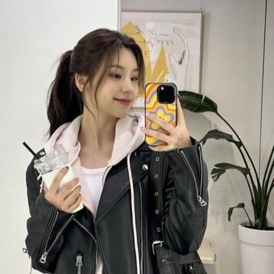 JFj2mSVIDwCpP04's profile picture. 05🚹/KPOP/MIDZY