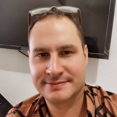 J'aide les belles personnes à se dépasser et atteindre la meilleure version d'eux même. 🌟🤩 Développement Personnel. ⭐💫