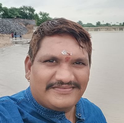venkat_arroju's profile picture. I'm in my world