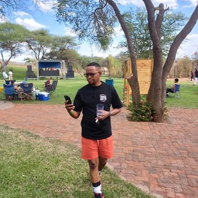 @ManUnited, Civil Engineer, Entrepreneur
Soulful House lover😍@72669555 for anything construction