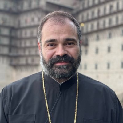 Greek Orthodox Metropolitan of Chicago, brother, son, immigrant. Interests: #PublicHealth #Bioethics #HumanRights #Running #Swimming #Aquariums #Reading