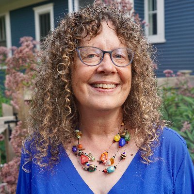 LaurieHertzel Profile Picture