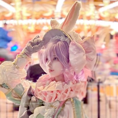 秋はDの季節🎃 おべべをマイペースに作ってます🪡 趣味ですD&twst垢 フォロー等お気軽に🆓 その他垢@ten_1O56(最近🌈多め)