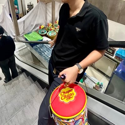 elevenapril11's profile picture. 