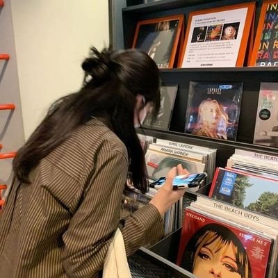 biewnae's profile picture. cewenya abel khaizurè dan lee haechan,
jeno juga boleh.