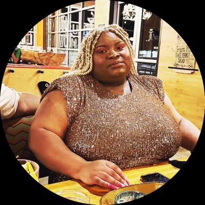 #BlackLivesMatter ✊🏽| 29♌️ | UNCG Alum 💙💛 | SC: niquapieface | 🏳️🌈 | Married 💍 | Tweets in my likes 🧘🏽♀️