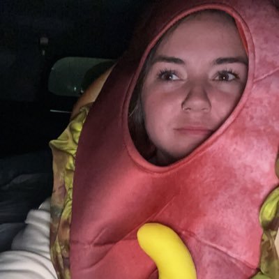 _BrookeAshley24's profile picture. overall really cool