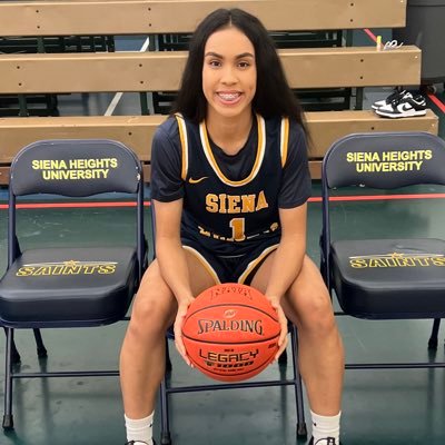 Siena heights WBB🏀 Grand Rapids bred👑 https://t.co/xOM4hVlvgo