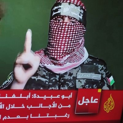 ولا تحسبن الذين قتلوا في سبيل الله امواتا بل احياء عند ربهم يرزقون 
الله ربي والإسلام ديني ومحمد صلى الله عليه وسلم رسولي