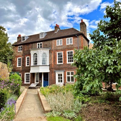 Historic house and former home of the artist and satirist William Hogarth. The House and garden are managed by the London Borough of Hounslow #HogarthsMulberry