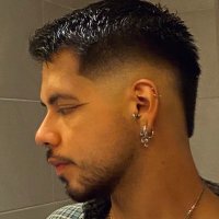 Andrés Ugartetxea (@huge_art_echec) 's Twitter Profile