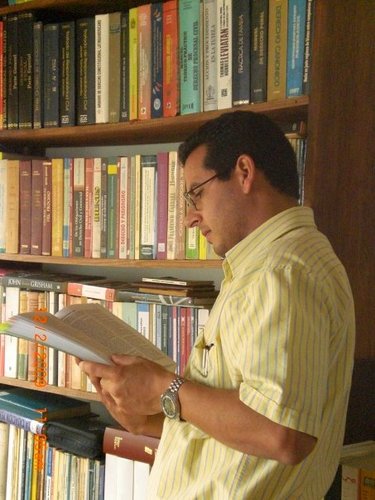 AbgAbogados's profile picture. Siempre dispuesto a estudiar...