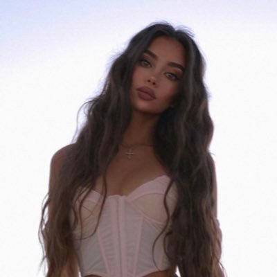 manoory30111's profile picture. تذكر أن لك زاوية لاينظر للأشياء منها غيرك،