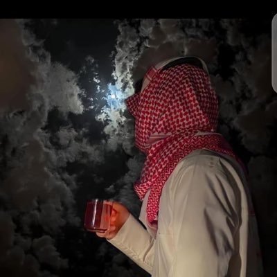 ولا شي أحاول أعيش