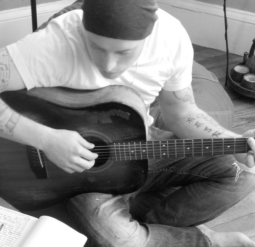 wylokipoet's profile picture. http://t.co/13VnUWV75b