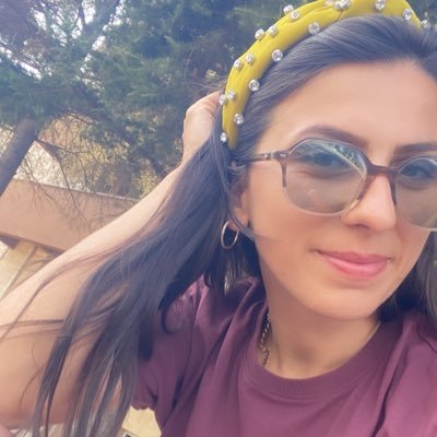 oznr_a's profile picture. Ne bir Savcı kalırdı. Ne bir Yasa.. Şu insanoğlu, önce kendini bir yargılasa..