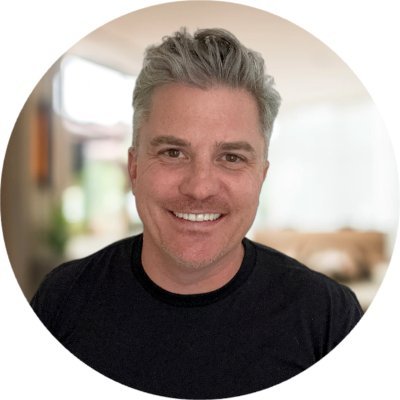 Founder, Author, Coach who thinks freedom, fulfillment and income mobility are the cornerstones of a great life. Read my Newsletter. 👉🏼 https://t.co/xFs2GcQumU