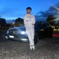 Rezzer (@rezzerfn) 's Twitter Profile