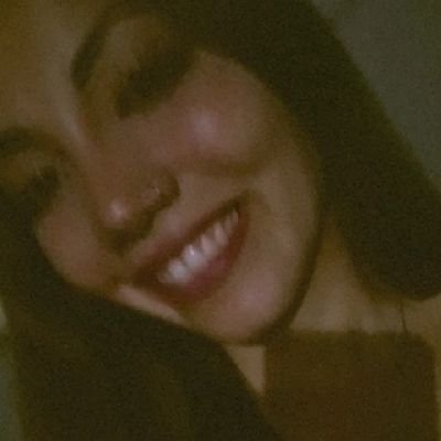 BelsegoviaM's profile picture. Me viene con fronteras, a mí, que soy viento 🍃