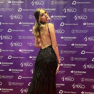 Soy periodista, es todo lo que tienen que saber de mi, si quieren mas stalkeenme en ig 💘