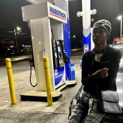 adaslimedu's profile picture. prada myself