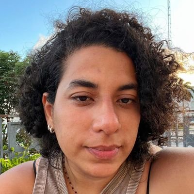 isabelcalves Profile Picture