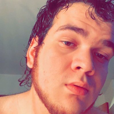 23 years old & Fortnite streamer