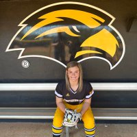Madilyn Graham (@madilyn_graham) 's Twitter Profile