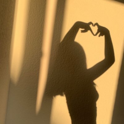 The runner after the sun looking for the light 👩🔬🧬| ☕️🥊🏋️♀️ |