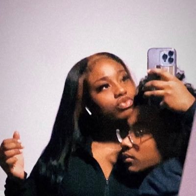 wynterrmariee's profile picture. 𝐷𝑜 𝑦𝑜𝑢, 𝑖𝑚 𝑜𝑛 𝑚𝑦 𝑜𝑛 𝑡ℎ𝑖𝑛𝑔🕊