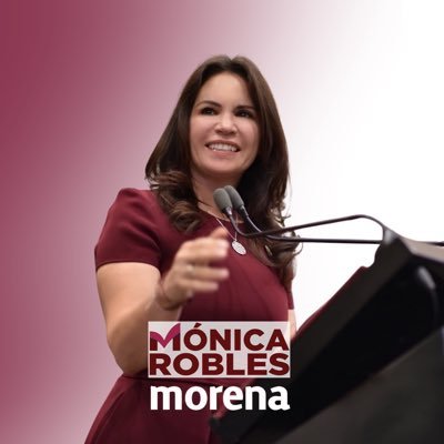MonicaRoblesB_ Profile Picture