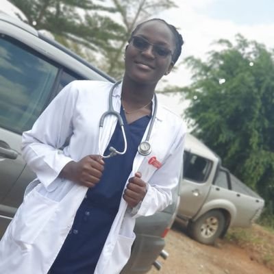 Am never alone, God's gat me always. 
ophthalmologist_to_be