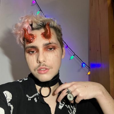 queer af • he/it • puppyboy • vegan • 24 • AuDHD • solo poly • 10.06.20 💉 • MNDI! 🔞• dad of @picklegoblin