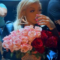 Rosé all day🍾(@rozzayalldae) 's Twitter Profile Photo