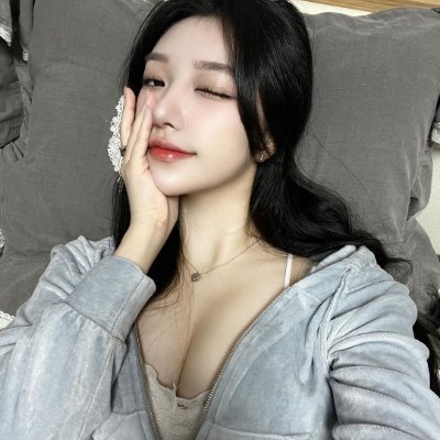 CeciliaNak23082's profile picture. 사생활 터치없이 즐기실분~
💖ㅋr 톡: Prada178