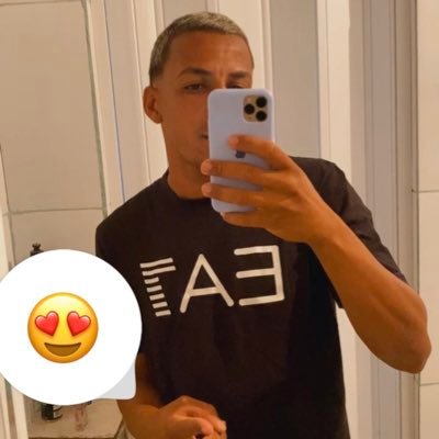 04/08 👶❤ *Seja dono do seu silêncio pra não ser escravo das suas palavras*. #Eterno_Papozo 👼🖤 @Ssouza_15 💍
