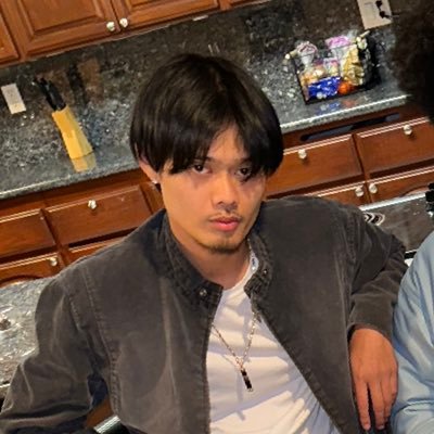 rathsoe's profile picture. forever drownin”