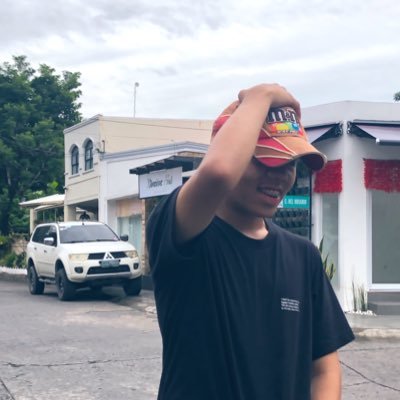 akosiyiel's profile picture. shet?!?!?!?!?